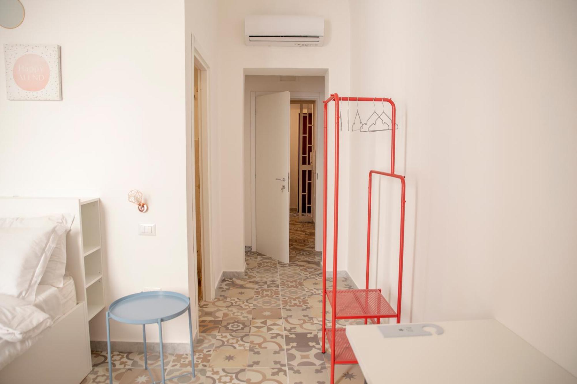 Allyoucantrip - La Nova Naples Room photo