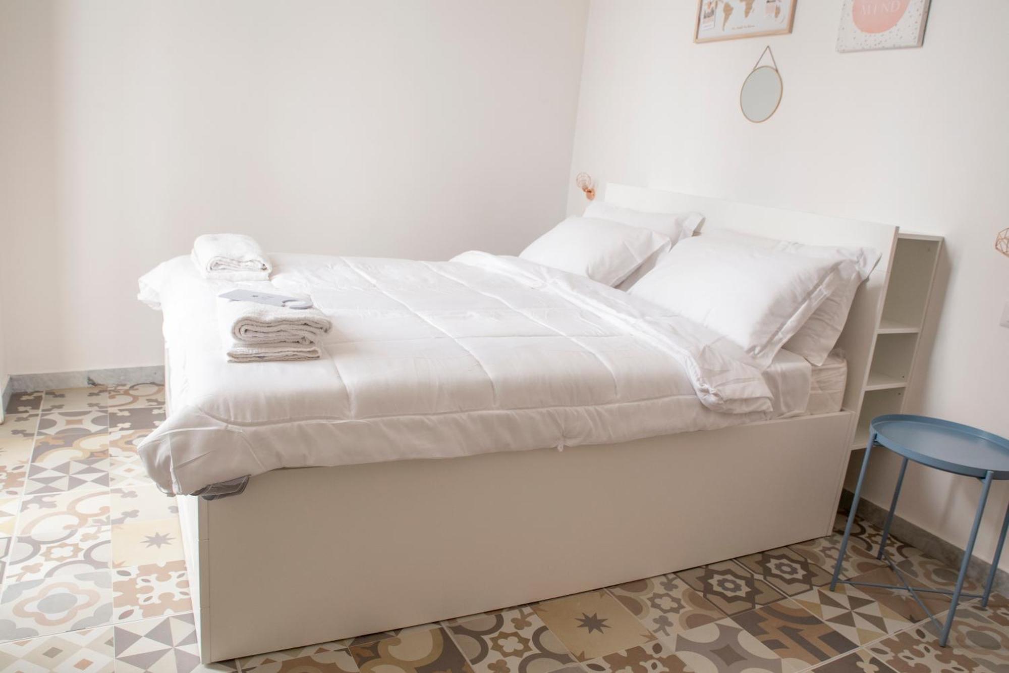 Allyoucantrip - La Nova Naples Room photo